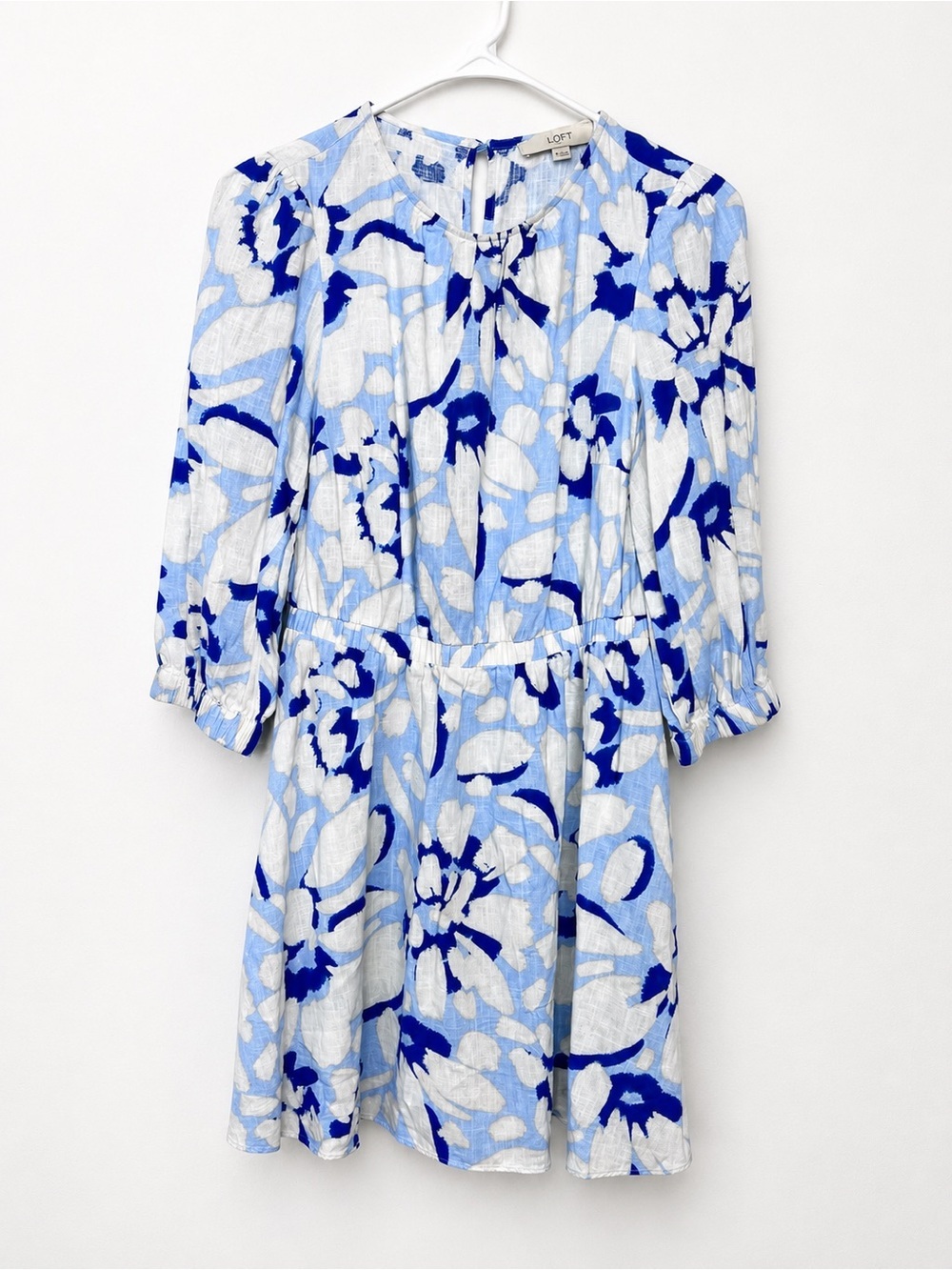 LOFT Blue White Floral Linen Blend Mini Dress XS Puff Sleeve Coastal - Picture 2 of 9